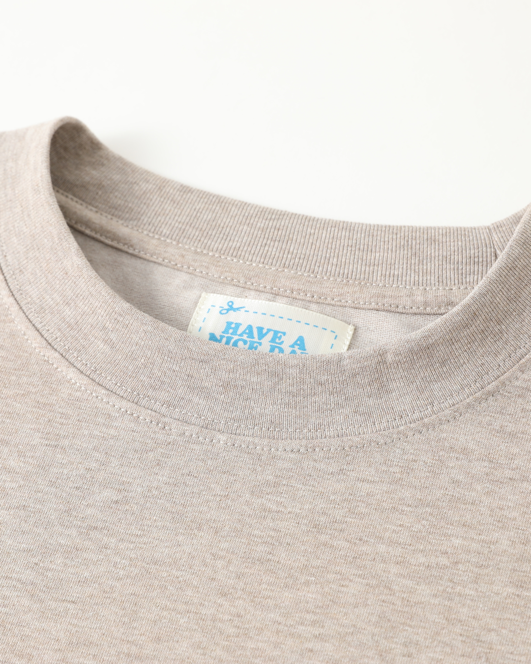 Signature Sunscreen Sorona® Cooling Tee in Heather Brown Short