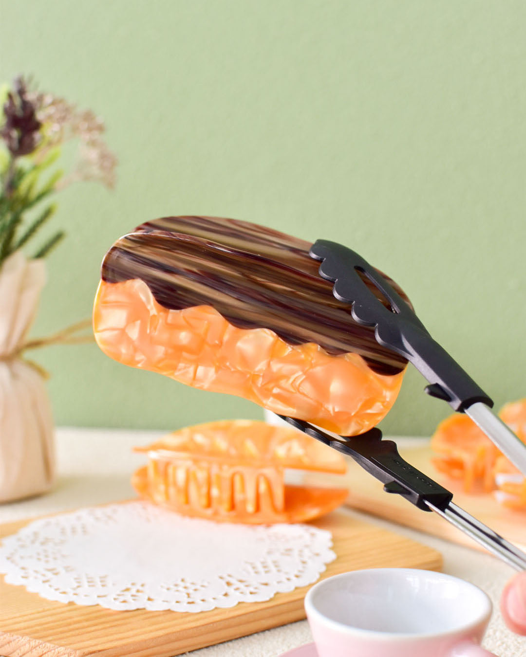 Chocolate Eclair Hair Claw Clip (Mega)