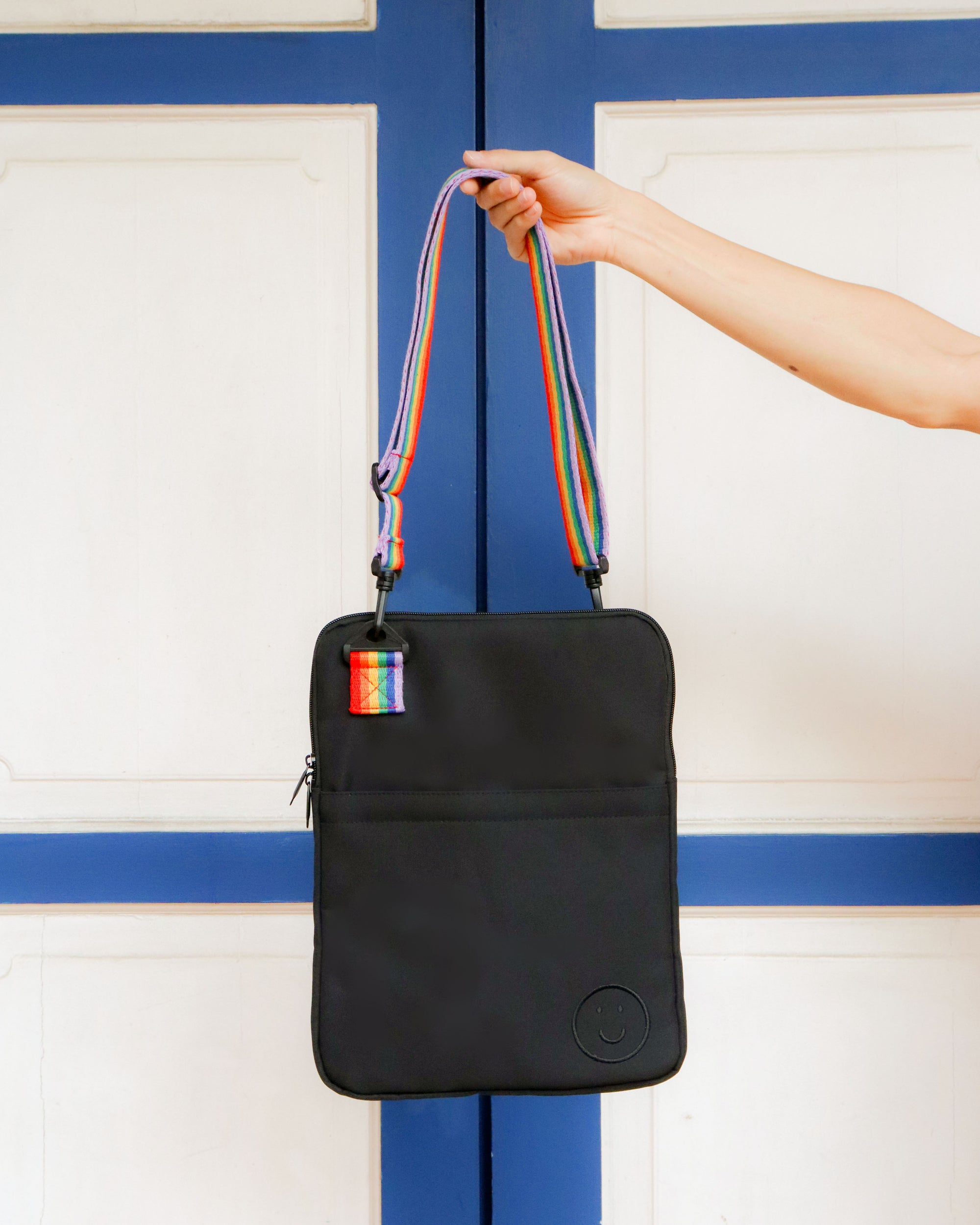 Signature Laptop Bag in Rainbow Black