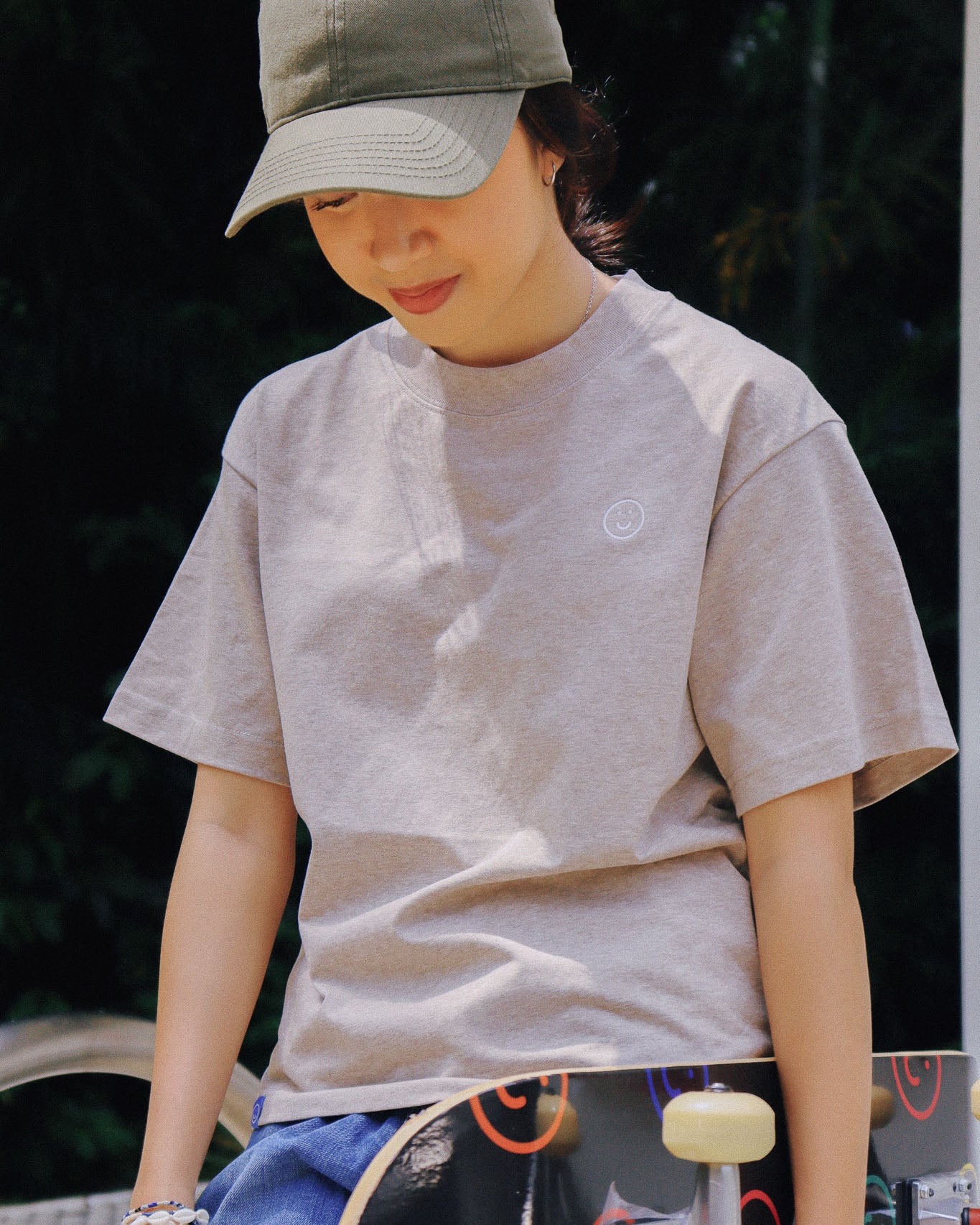 Signature Sunscreen Sorona® Cooling Tee in Heather Brown Short