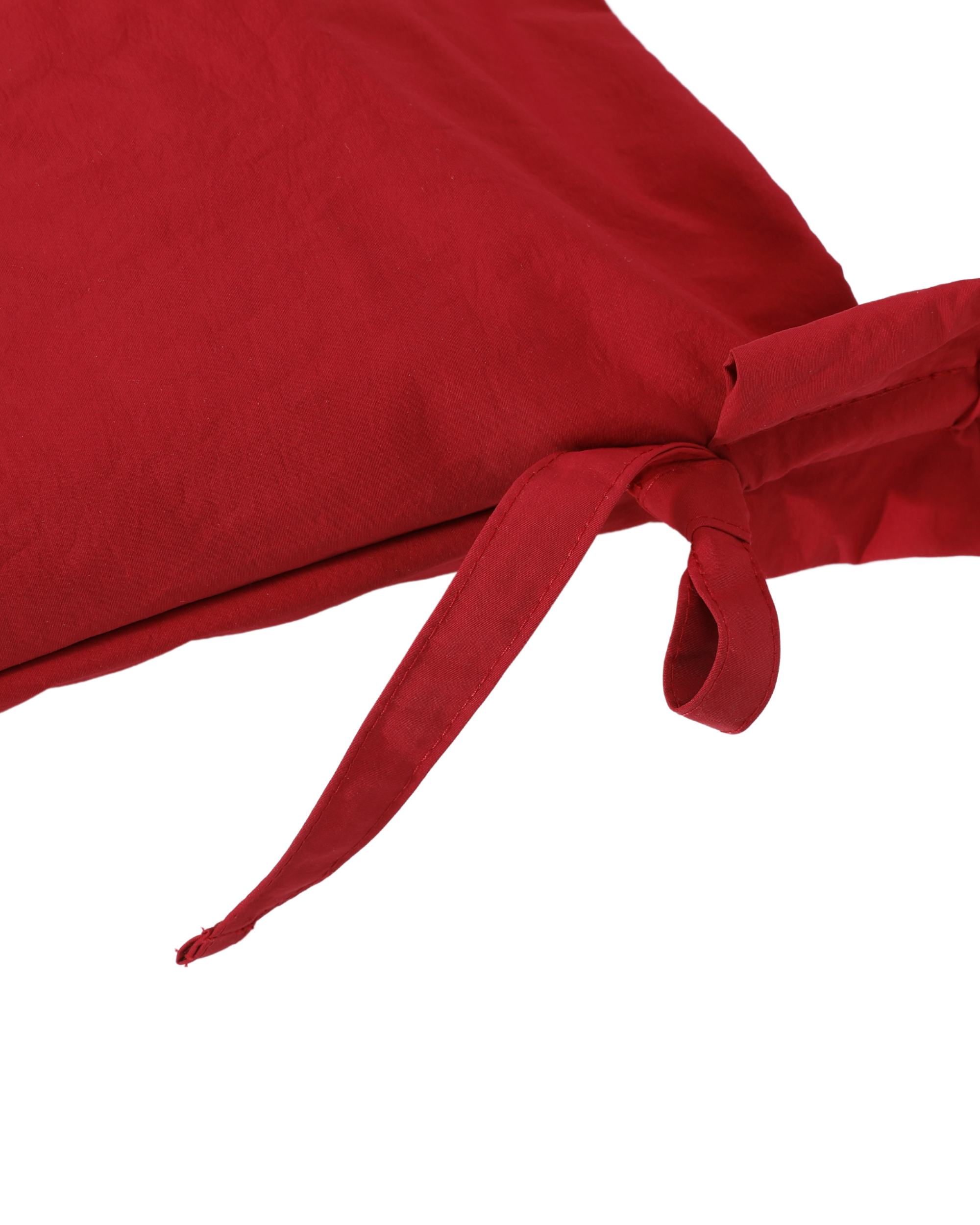 the knot at the endings of the strap