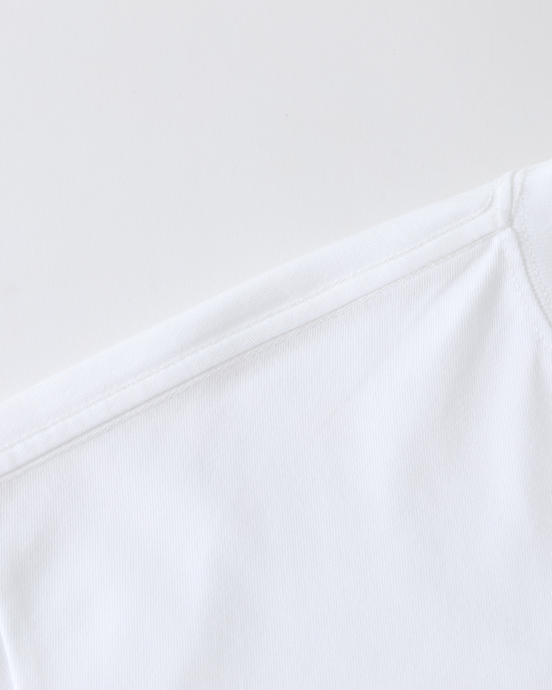 Signature Sunscreen Sorona® Cooling Tee in White Long