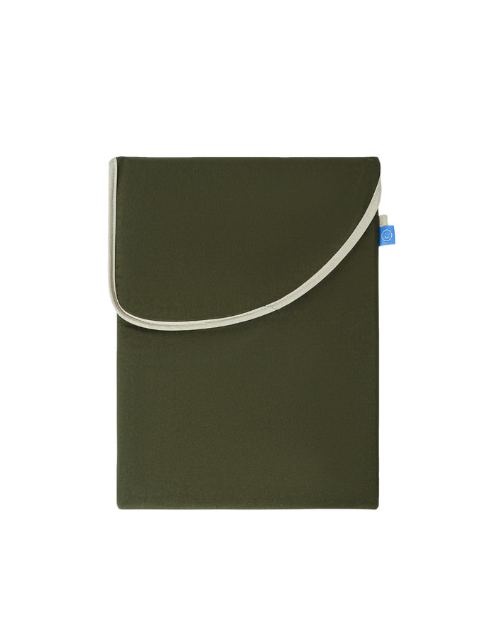 Smile LiteFoam Laptop Sleeve in Olive Branch