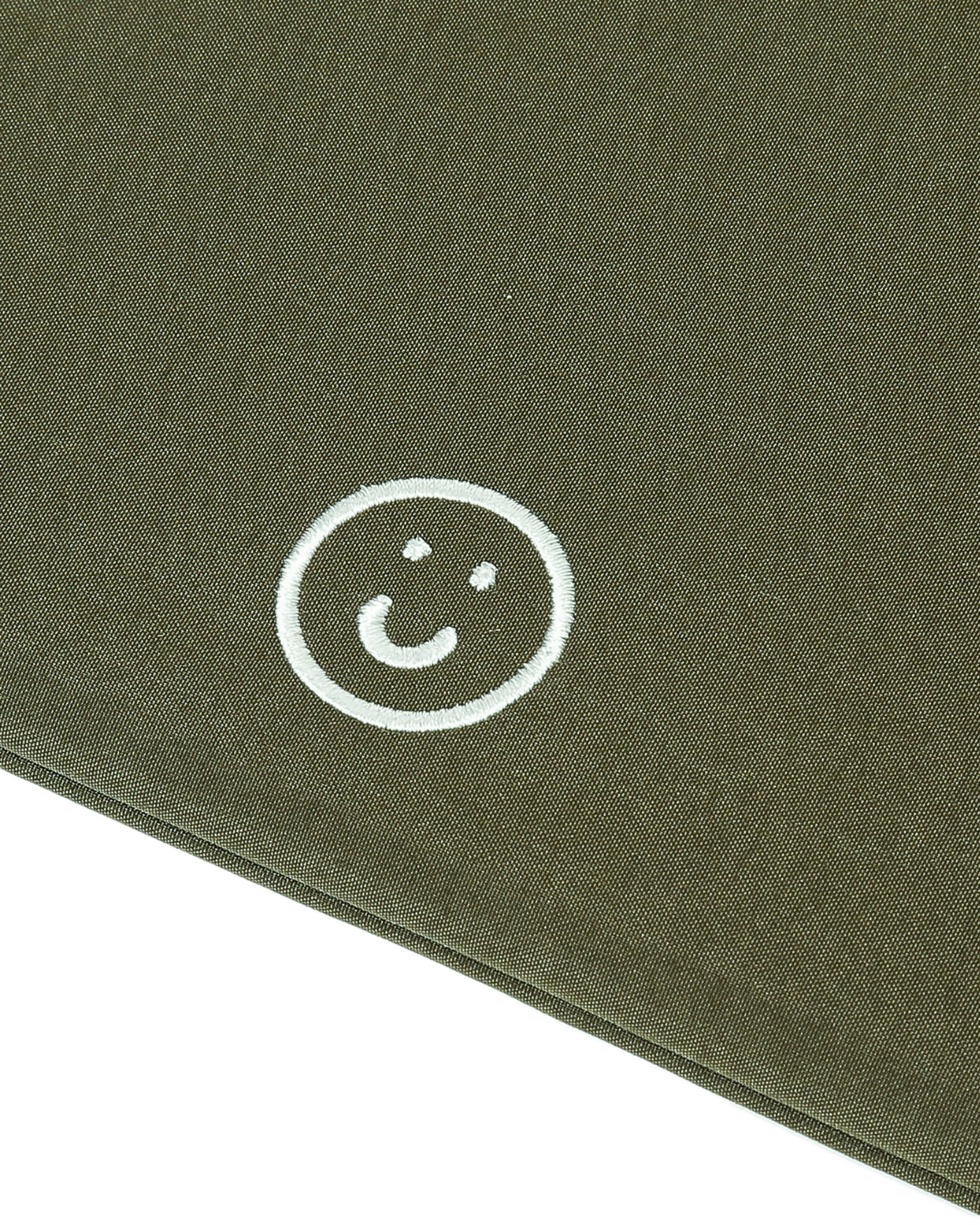 Smile LiteFoam Laptop Sleeve in Olive Branch