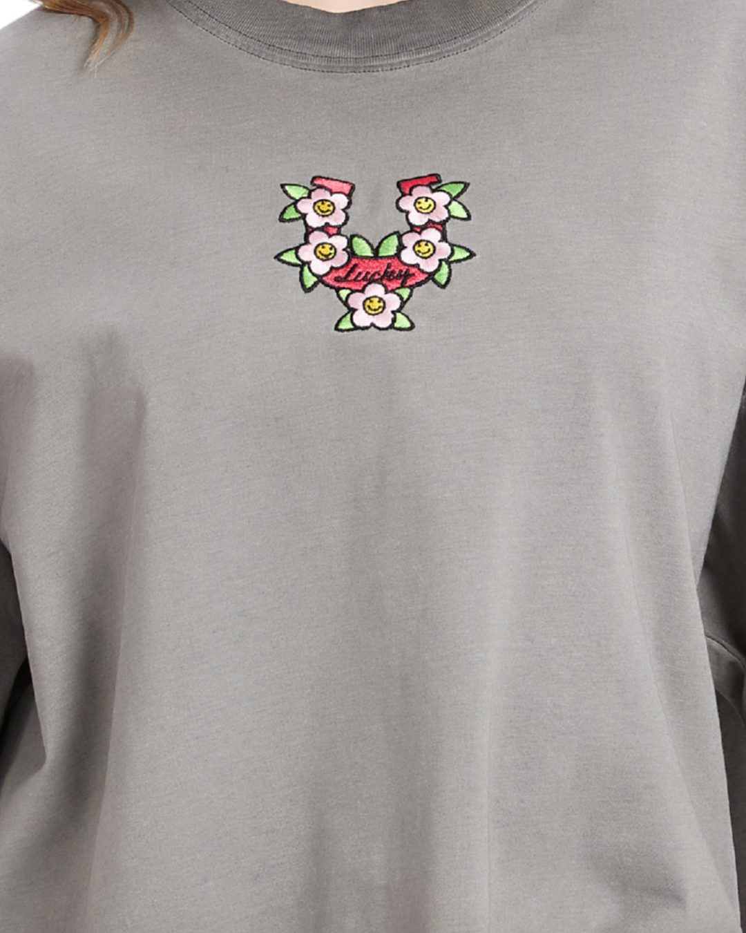 Horseshoe Embroidery Boxy Tee in Acidwash