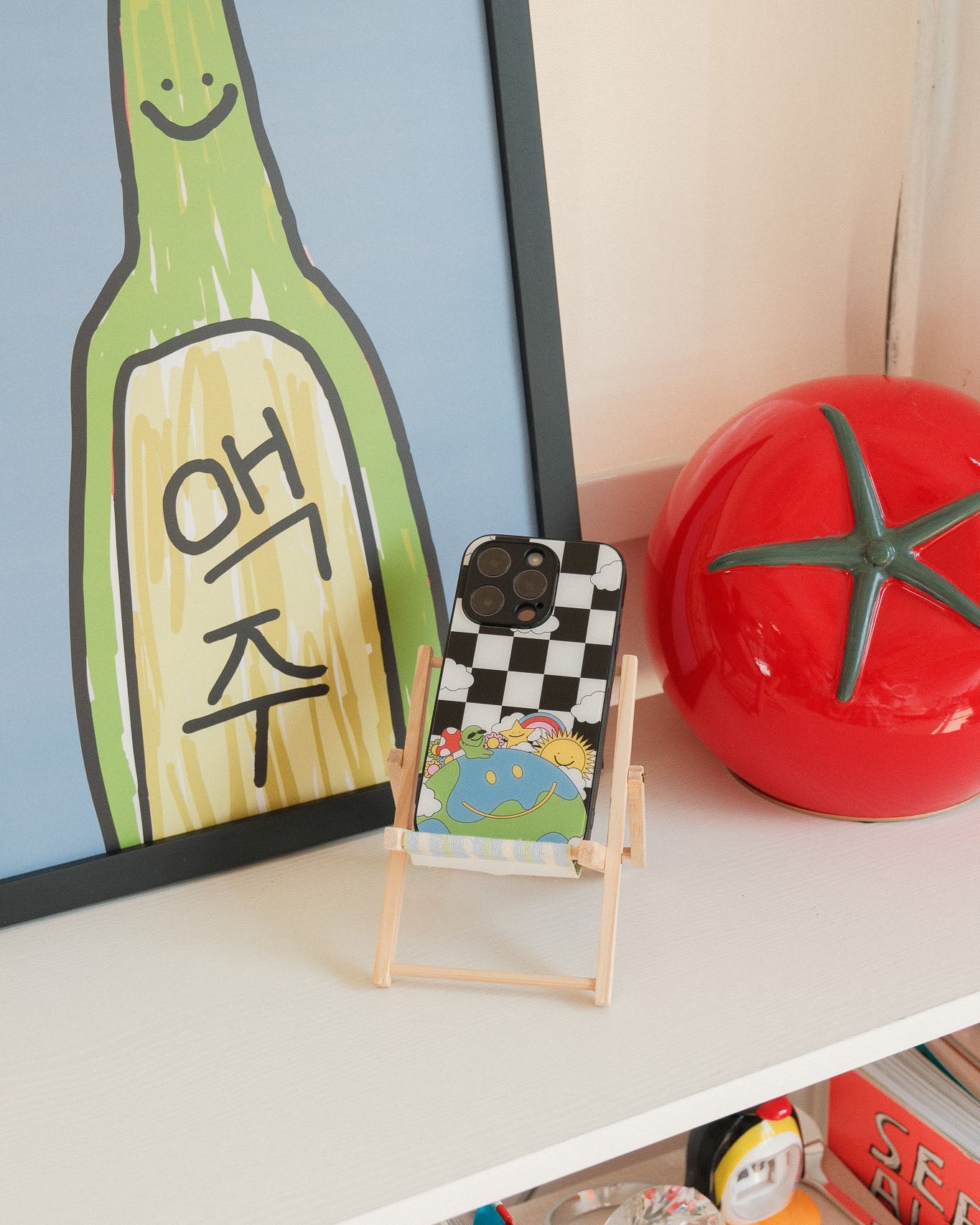 Beach Chair Phone Stand