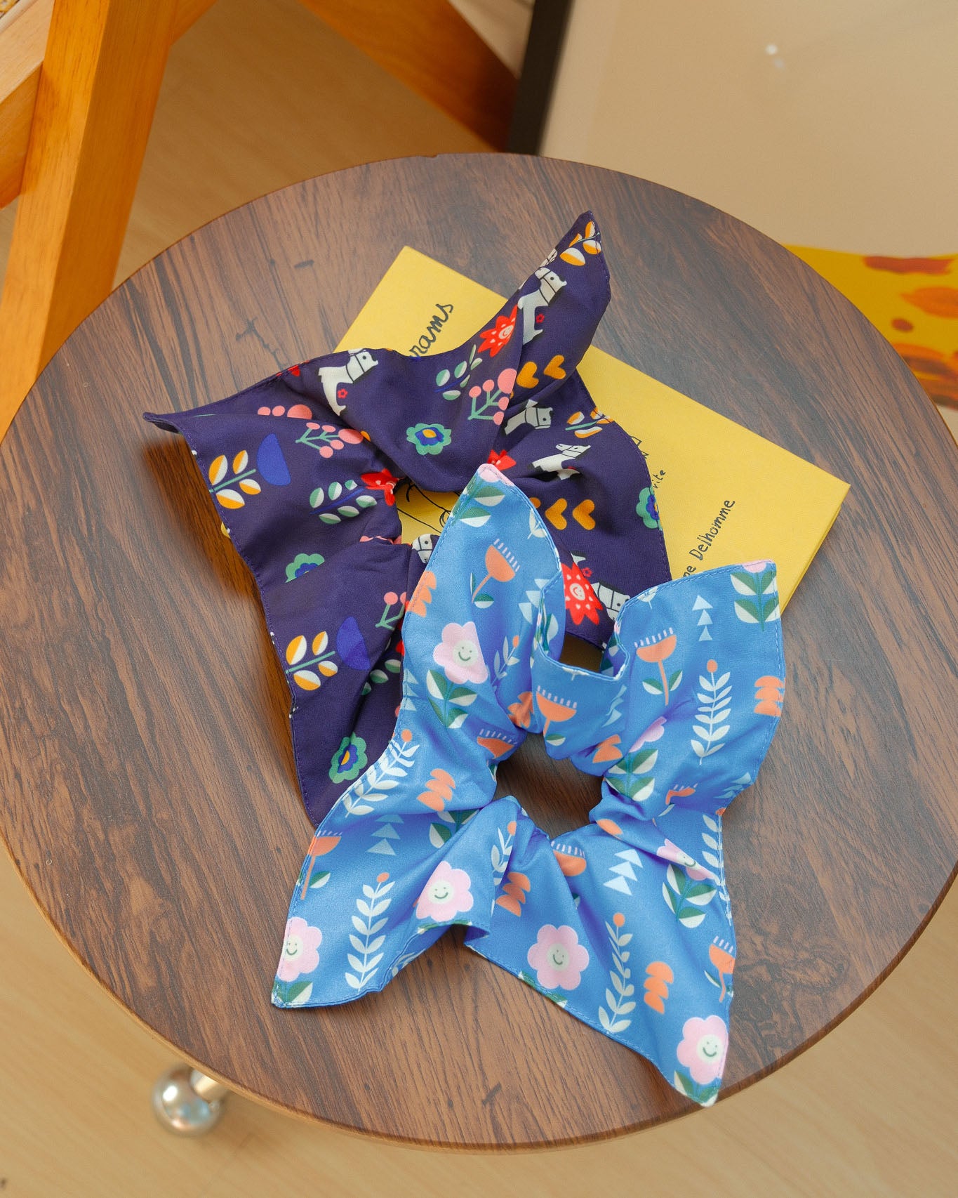 Horse & Flower Big Scrunchie