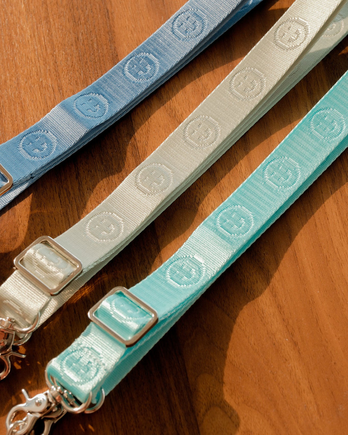Signature Smile Multi-Way Strap in Turquoise