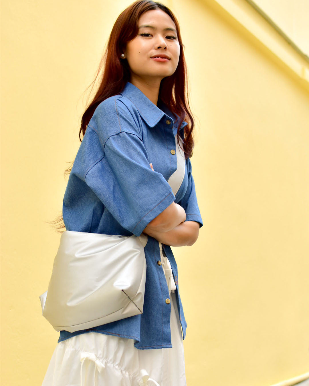 Signature Short-Sleeve Shirt in Mid-Blue Denim