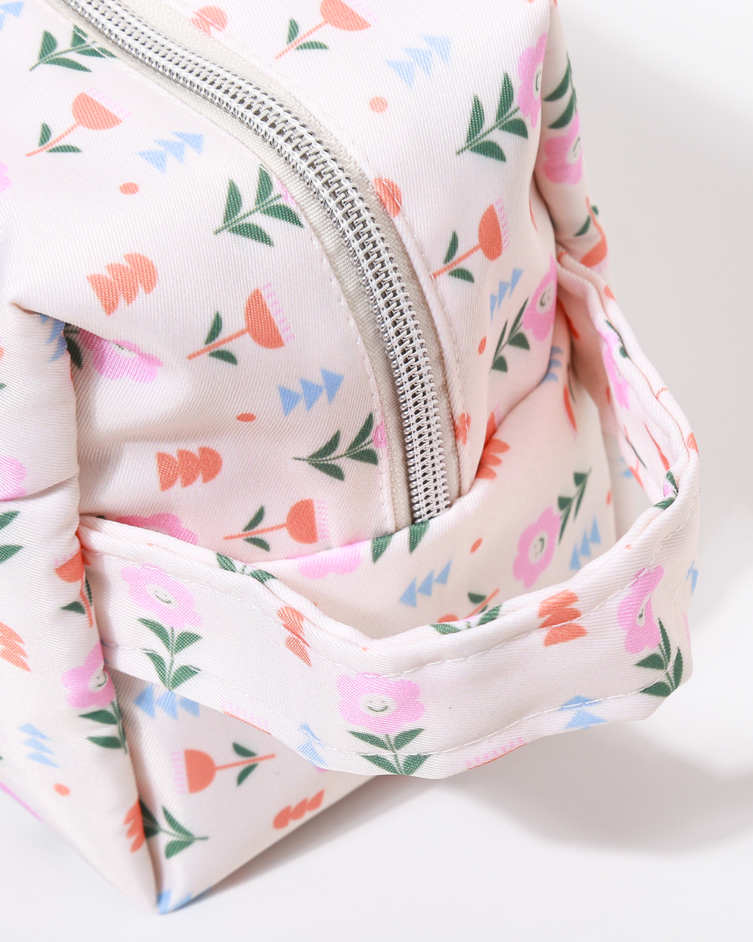 Daisy Spring Big Pouch