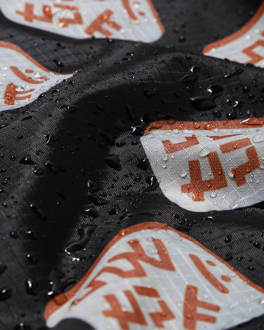 Huat Huat Plushie Reusable Nylon Big Bag in Gold