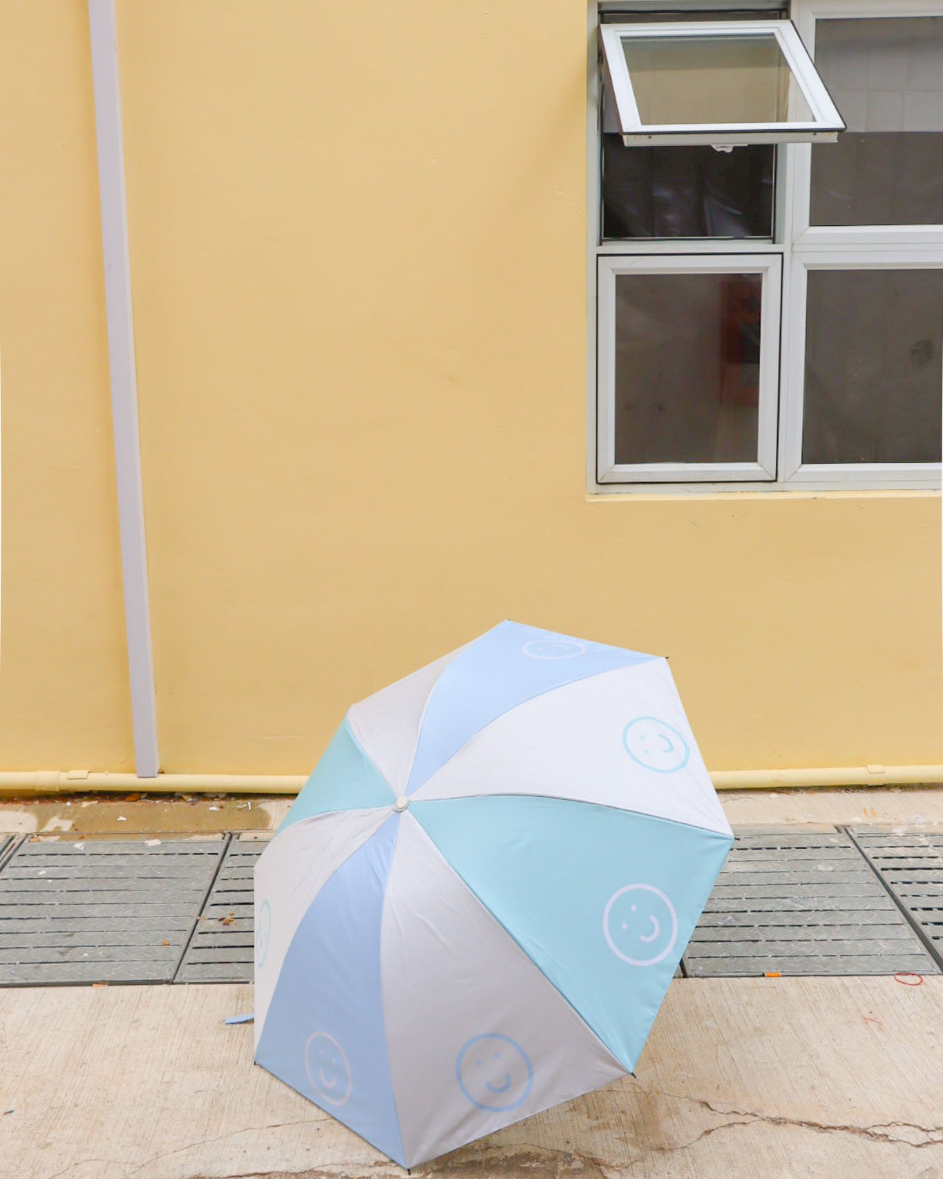 Signature Pastel Smile Umbrella - UPF 50