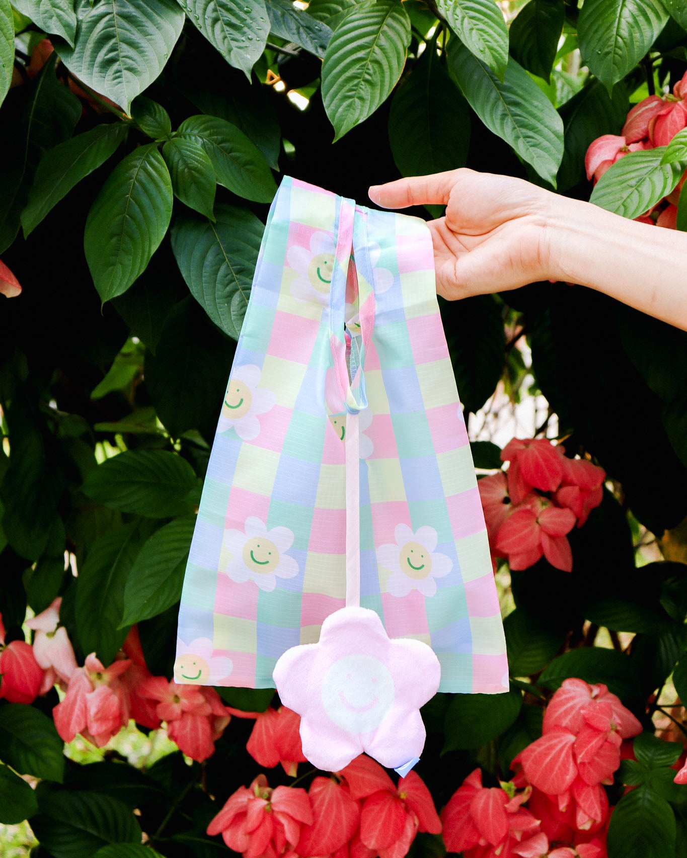 Windflower Flower Plushie Reusable Nylon Bag