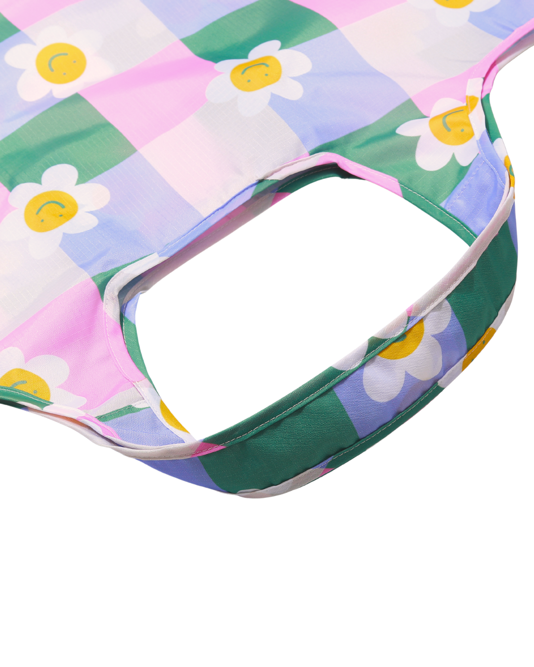 Close up look at the handles of the reusable bag