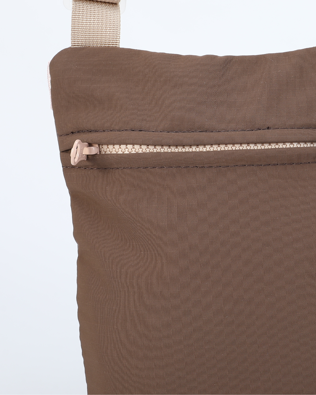 Sacoche Waterbottle Drink Bag in Strawberry Chocolate