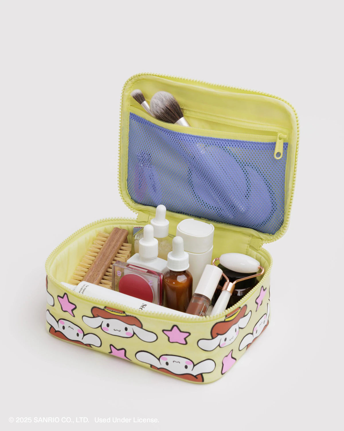 Small Cosmetic Case - Cinnamoroll Western